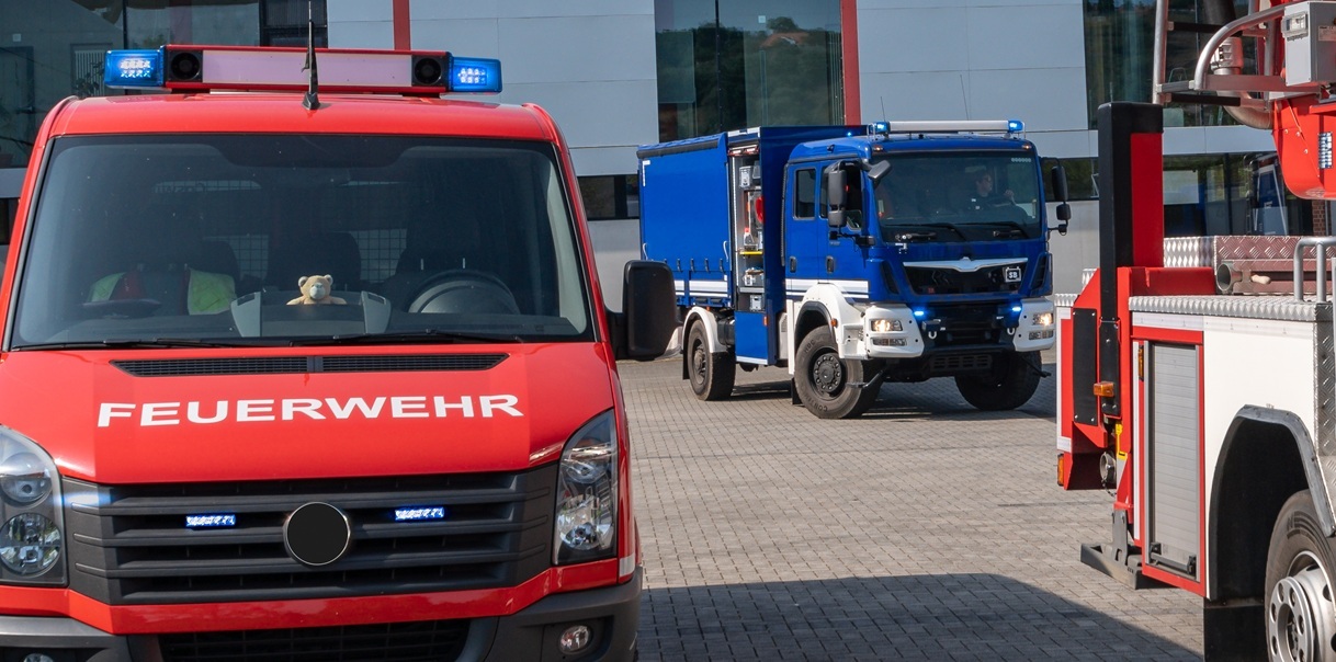 THW und Feuerwehr