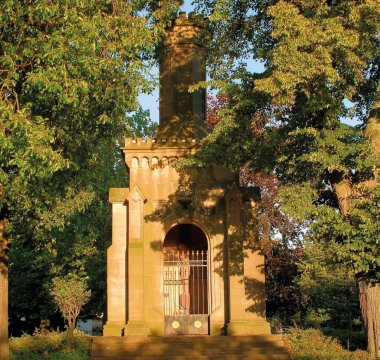 Das Königskreuz von Göllheim ist ein gotisches Sandsteinkruzifix. Es gilt als ältestes Flurkreuz der Pfalz.