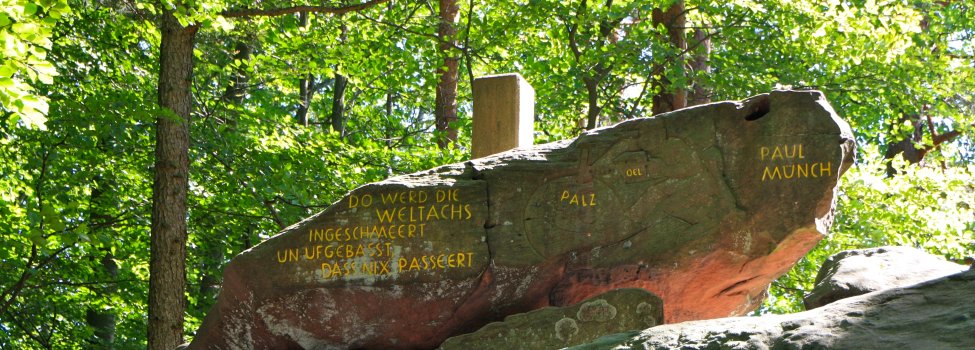 Die Achse der Welt verläuft durch die Verbandsgemeinde Enkenbach-Alsenborn – wenn man dem Heimatdichter Paul Münch folgt. / © Verbandsgemeinde Enkenbach-Alsenborn