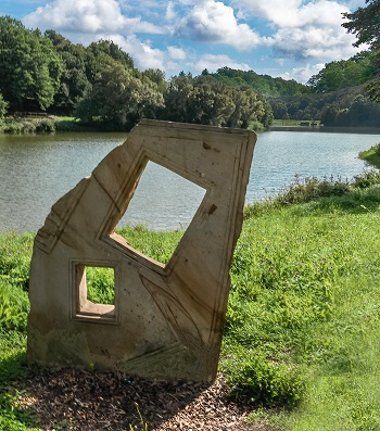 Anziehungspunkt für Einheimische und Gäste: die Freizeitanlage Ohmbachsee in der Verbandsgemeinde Oberes Glantal. / © Robert Längler