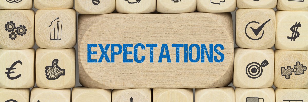Erwartungen der Gemeinden und Städte an die zukünftige Landesregierung Länglicher Würfel mit Aufschrift "Expectations" umgeben von vielen Würfeln mit Symbolen.