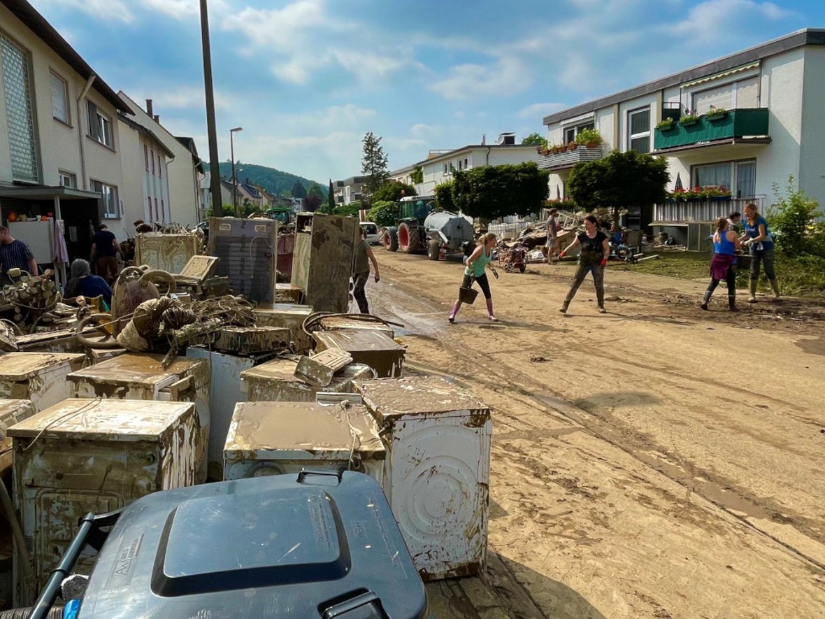 © UK RLP / Viele Nothelfende unterstützen derzeit die Aufräumarbeiten im Katastrophengebiet in Rheinland-Pfalz.